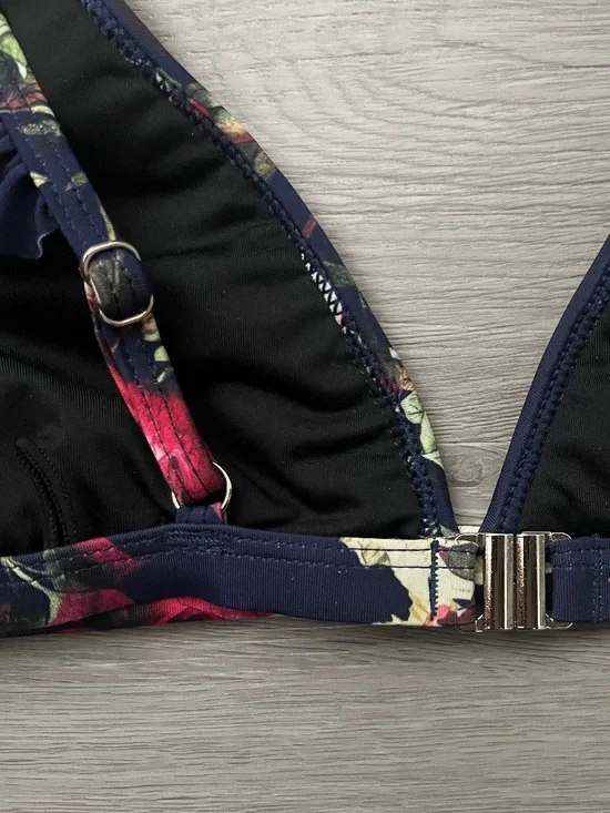 Cupshe Women's Ruffled OTS Floral Print Bikini Top, Navy Blue Size M - Picture 12 of 14